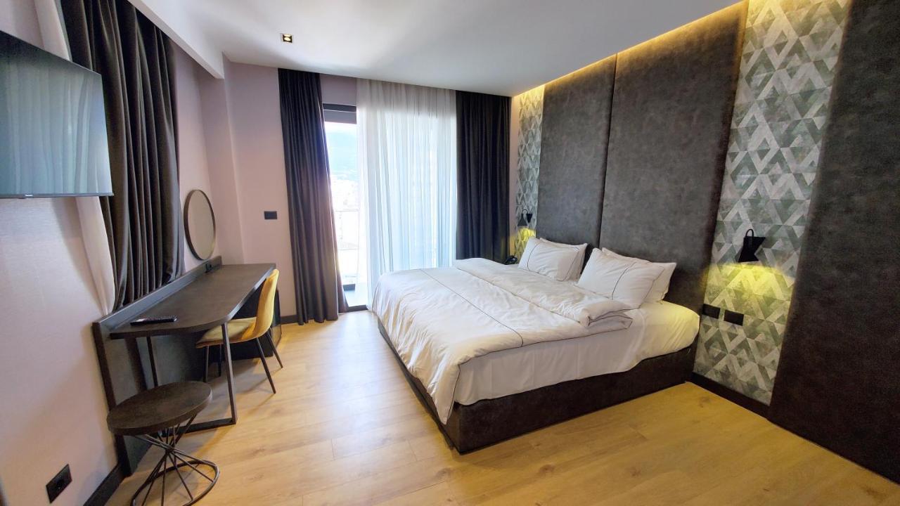 Starlight Hotel 地拉那 外观 照片